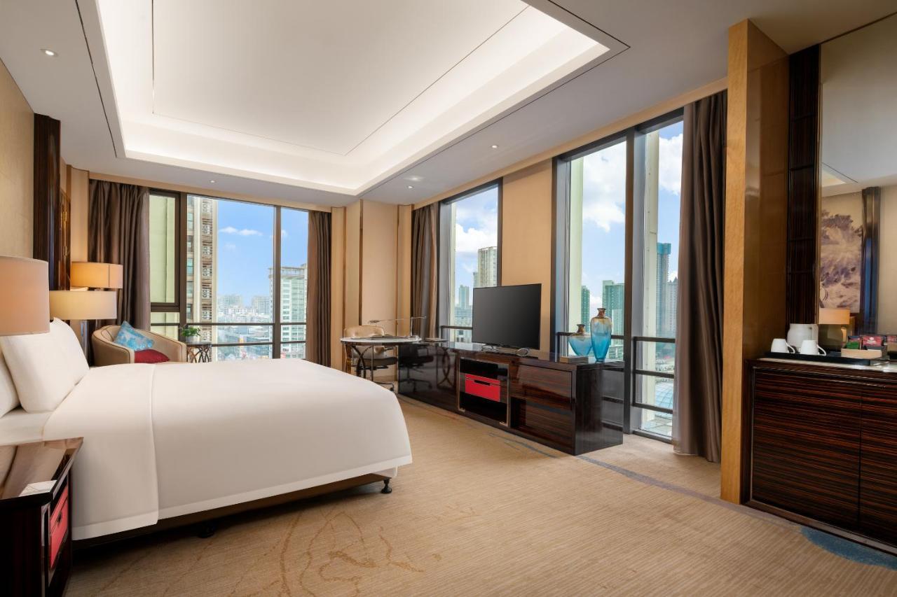 Отель Wanda Vista Dongguan Дунгуань Экстерьер фото