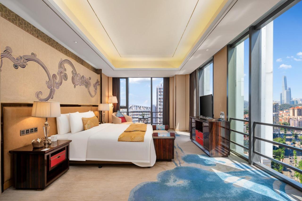 Отель Wanda Vista Dongguan Дунгуань Экстерьер фото