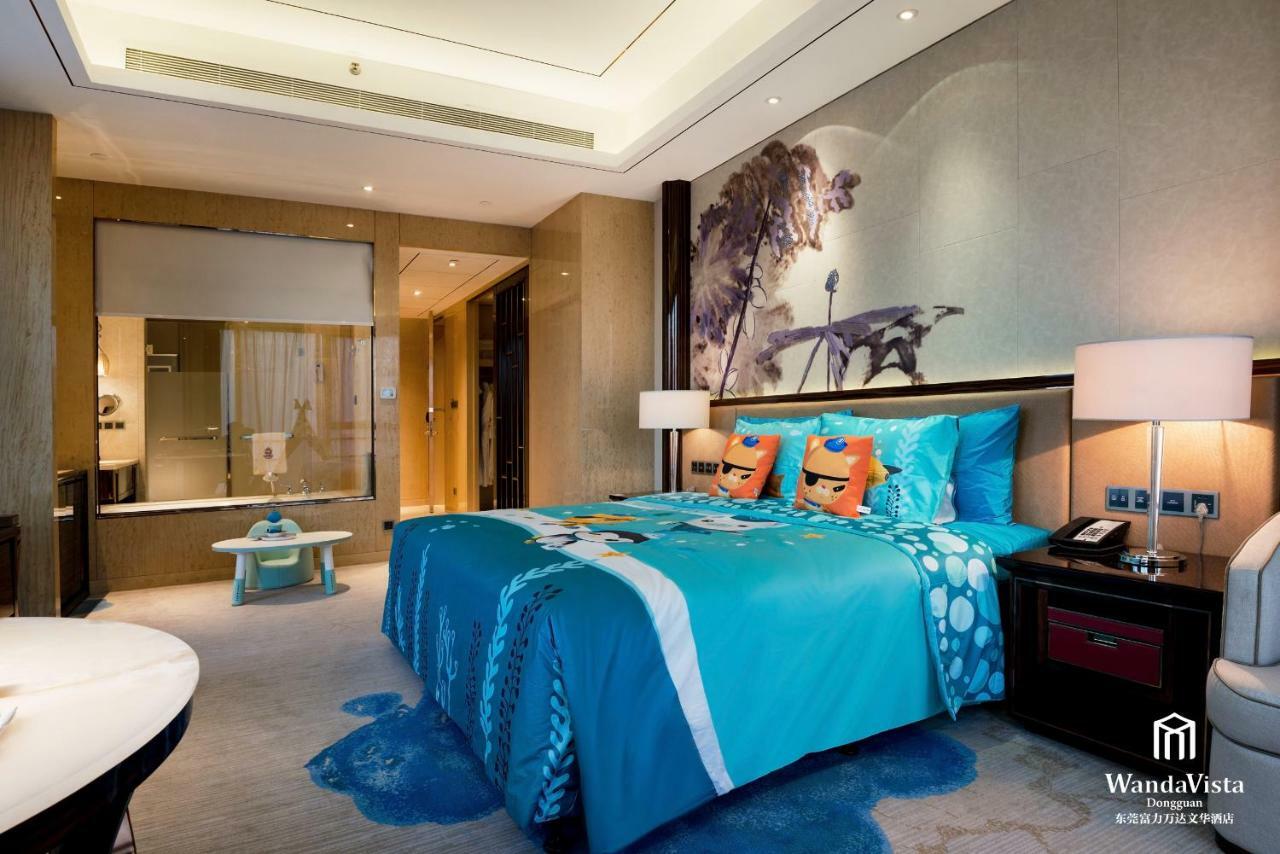 Отель Wanda Vista Dongguan Дунгуань Экстерьер фото